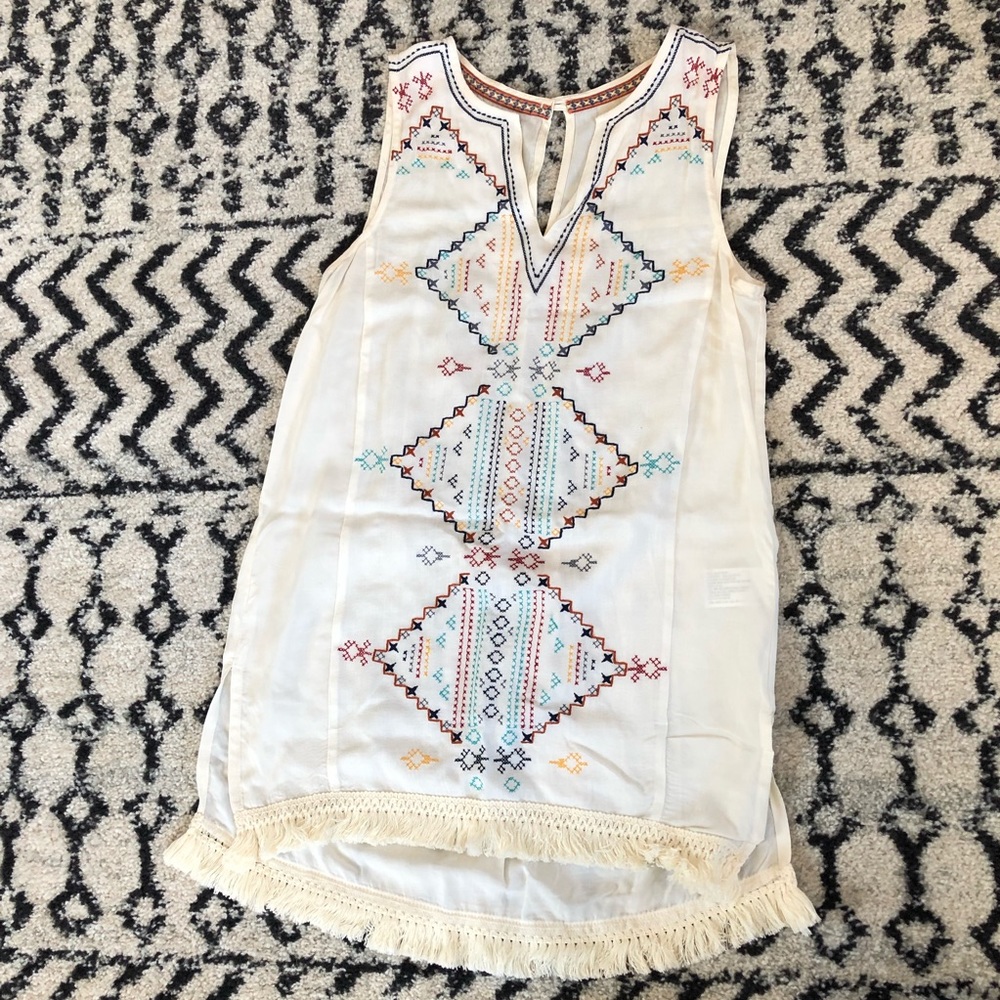 Embroidered linen fringe tunic